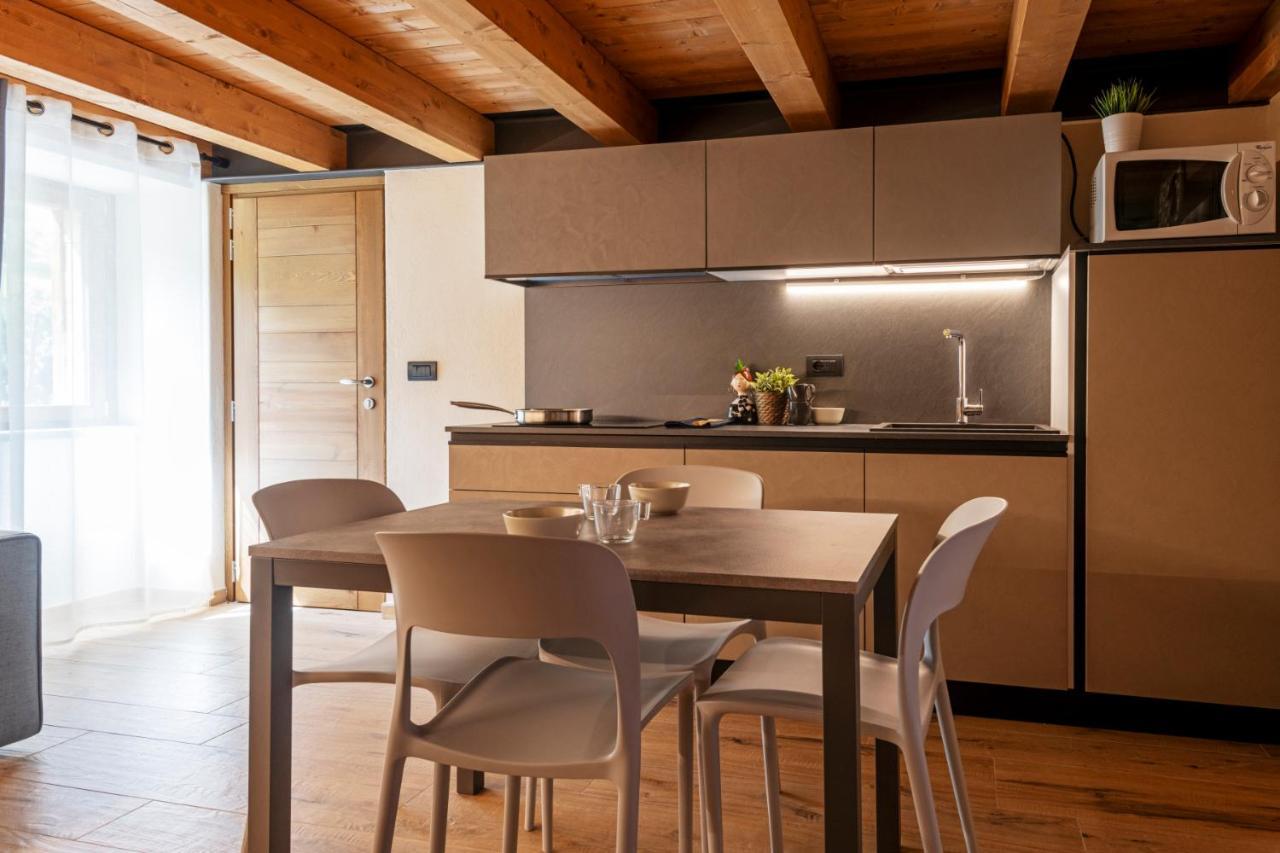Maison Marcoz - Appartamenti Vacanze Етрубль Екстер'єр фото