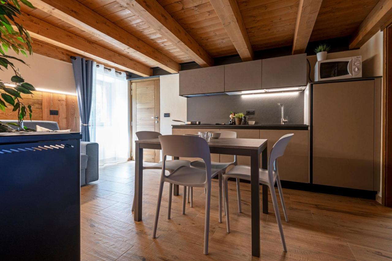 Maison Marcoz - Appartamenti Vacanze Етрубль Екстер'єр фото