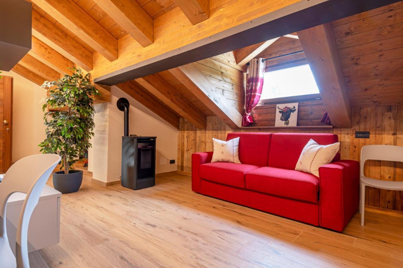 Maison Marcoz - Appartamenti Vacanze Етрубль Екстер'єр фото