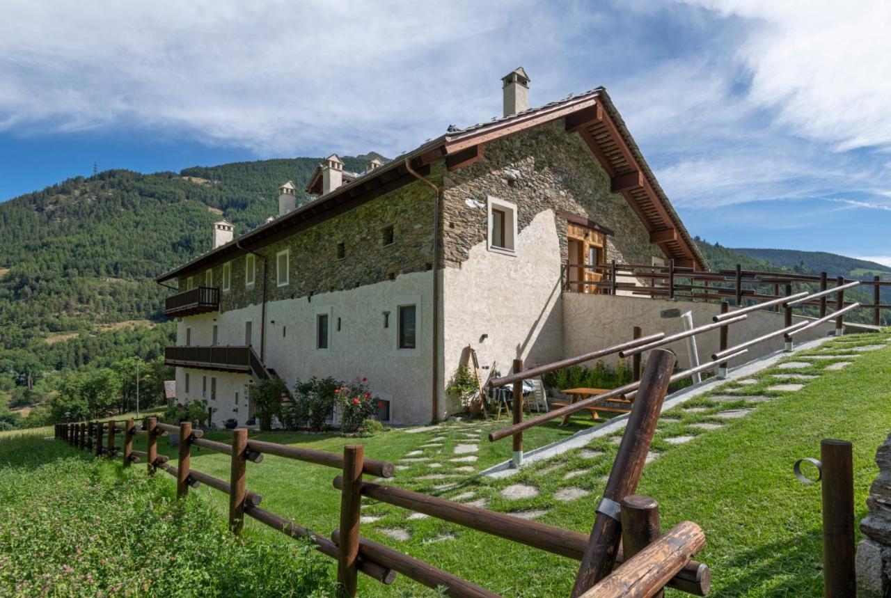 Maison Marcoz - Appartamenti Vacanze Етрубль Екстер'єр фото
