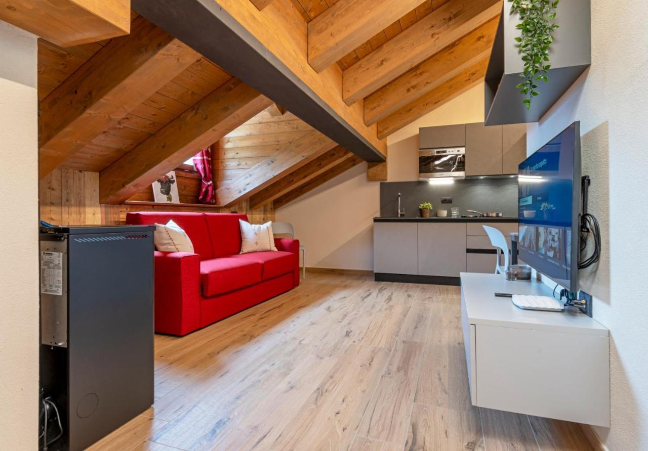 Maison Marcoz - Appartamenti Vacanze Етрубль Екстер'єр фото