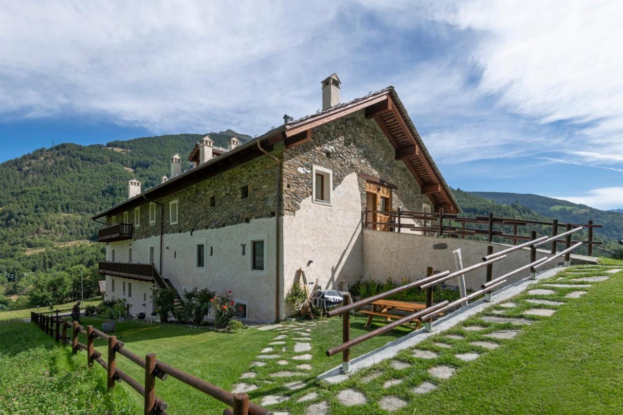 Maison Marcoz - Appartamenti Vacanze Етрубль Екстер'єр фото
