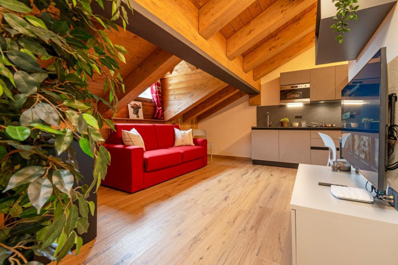 Maison Marcoz - Appartamenti Vacanze Етрубль Екстер'єр фото
