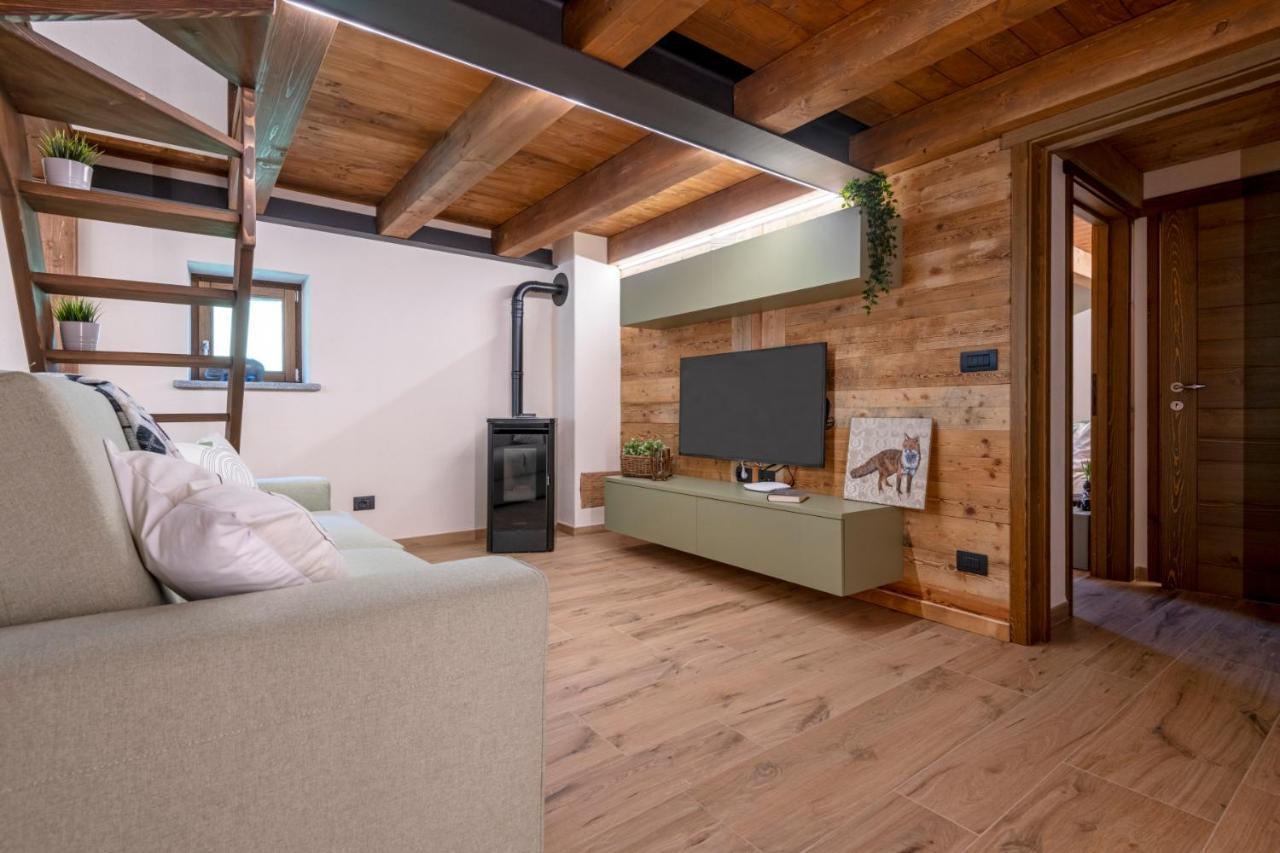 Maison Marcoz - Appartamenti Vacanze Етрубль Екстер'єр фото