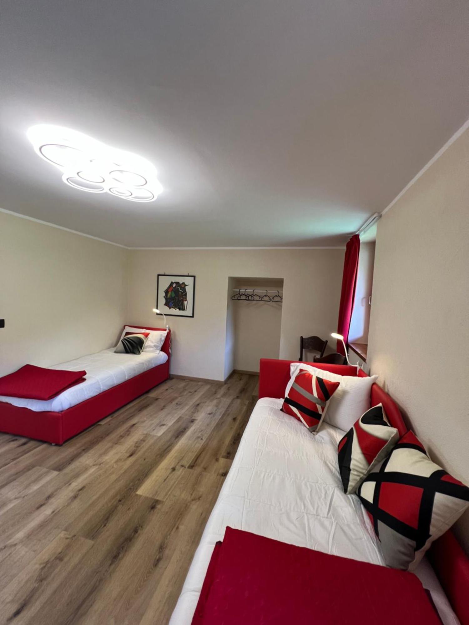 Maison Marcoz - Appartamenti Vacanze Етрубль Екстер'єр фото